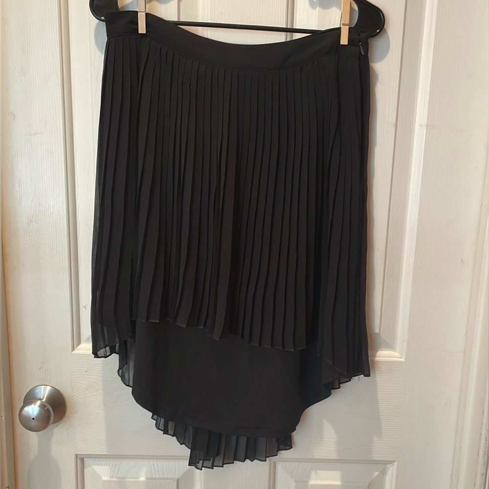 American Eagle outfitters Black Pleated Asymetrical Hemline Skirt